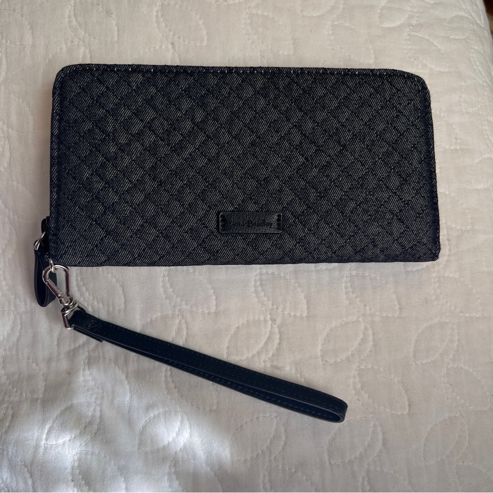 Like new! Vera Bradley Denim color fabric Wristlet Wallet